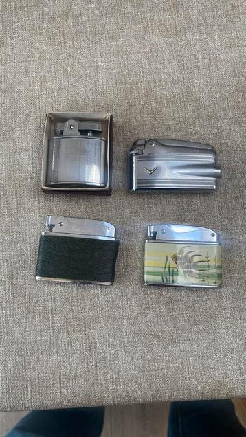 4 ancien briquets briquet collection vitrine tabac fumeur, Enlèvement ou Envoi, Briquet