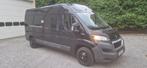Peugeot boxer lang opgefokte black metal klaar voor registra, Auto's, Bestelwagens en Lichte vracht, 4 cilinders, Zwart, Particulier