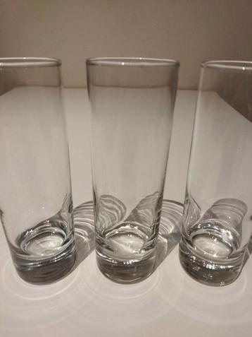 Verre long drink  disponible aux enchères