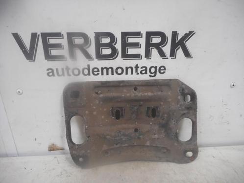 AANDRIJFAS STEUN Volvo 740 Estate (01-1985/12-1992), Auto-onderdelen, Ophanging en Onderstel, Volvo, Gebruikt