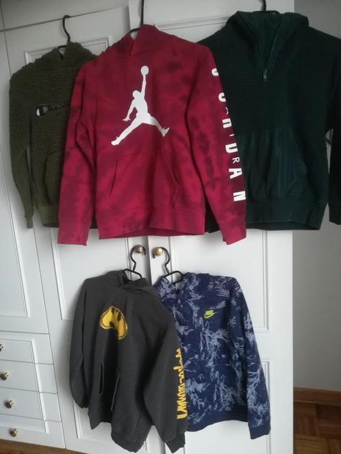 Jongenskleding 10Jaar Hoodies-Sweaters-Jeans broeken, Enfants & Bébés, Paquets de vêtements pour enfants, Comme neuf, Taille 140