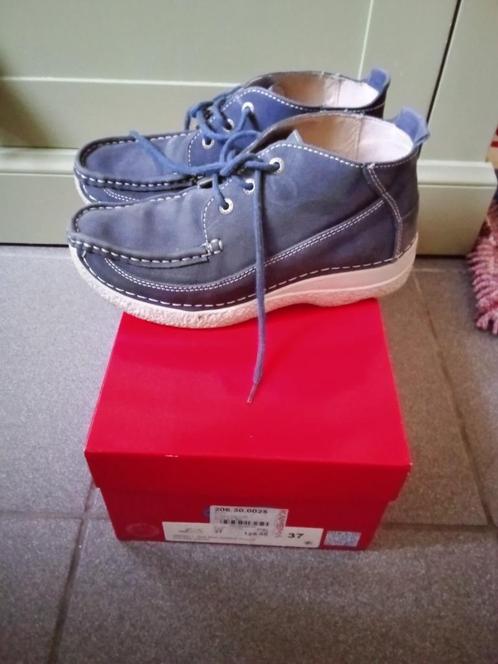Wolky 37, Kleding | Dames, Schoenen, Zo goed als nieuw, Blauw, Ophalen of Verzenden