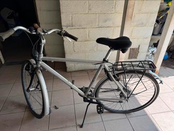 Herenfiets beschikbaar voor biedingen