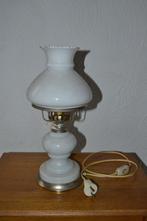 Witte nachtlamp / tafellamp, Huis en Inrichting, Lampen | Tafellampen, Ophalen, Gebruikt, Glas, Minder dan 50 cm