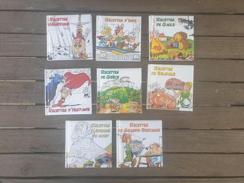 8 mini-livres de recettes "Astérix", Collections, Personnages de BD, Comme neuf, Livre ou Jeu, Astérix et Obélix, Enlèvement ou Envoi