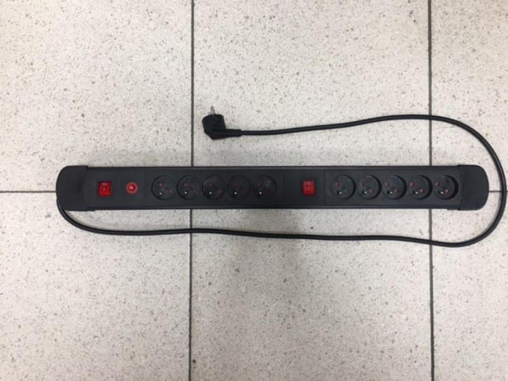 Multiprise, Muziek en Instrumenten, Kabels en Stekkers, Nieuw, Ophalen