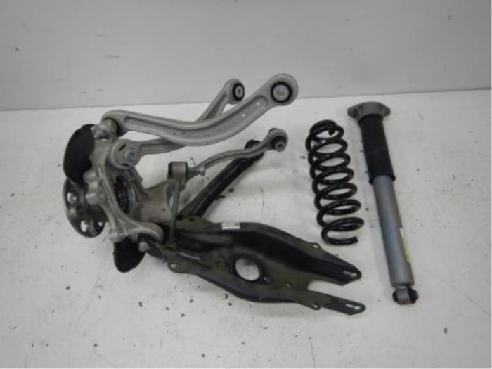 Wielophanging links-achter Mercedes GLC-Klasse (22729522), Auto-onderdelen, Ophanging en Onderstel, Gebruikt, Ophalen