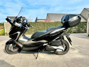 Honda Forza 350 beschikbaar voor biedingen