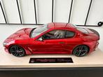MASERATI MC GRAN TURISMO 1/18 TOPMARQUES ROOD MET GEEN BBR, Hobby & Loisirs créatifs, Voitures miniatures | 1:18, Comme neuf, Voiture