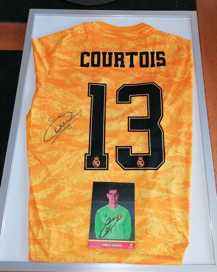 Real Madrid gesigneerd shirt Adidas Thibaut Courtois +foto, Verzamelen, Sportartikelen en Voetbal, Shirt, Ophalen