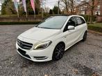 Mercedes B-klasse 1.8d AMG Automaat Pano LED Navi, Euro 5, Zwart, 4 cilinders, Leder en Stof
