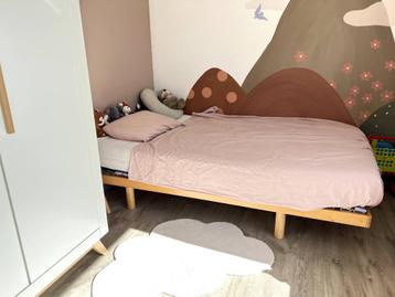 Bed 1m20 op 2m beschikbaar voor biedingen