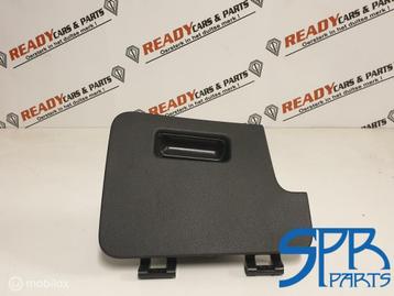 TOURAN 5T LINKS OPBERGVAK Dashboard OPBERGING BAK 5TB857919A beschikbaar voor biedingen