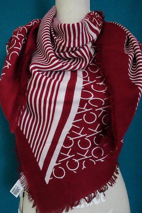 Nieuwe met label: sjaal Calvin Klein. 120 cm x 110 cm., Kleding | Dames, Mutsen, Sjaals en Handschoenen, Nieuw, Sjaal, Verzenden