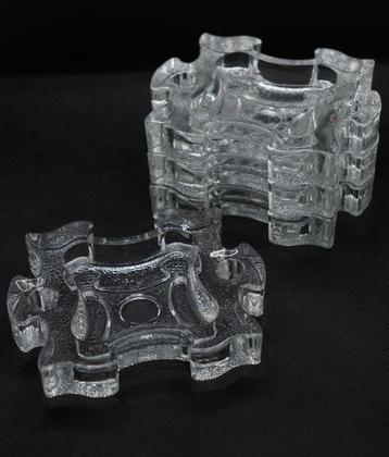 vintage glazen puzzel theelichthouders beschikbaar voor biedingen