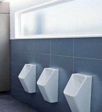 Nieuw urinal nog in de verpakking merk Vitra beschikbaar voor biedingen