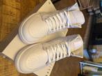 Air jodan 1 MID, Vêtements | Hommes, Neuf, Enlèvement, Nike air jordan, Blanc