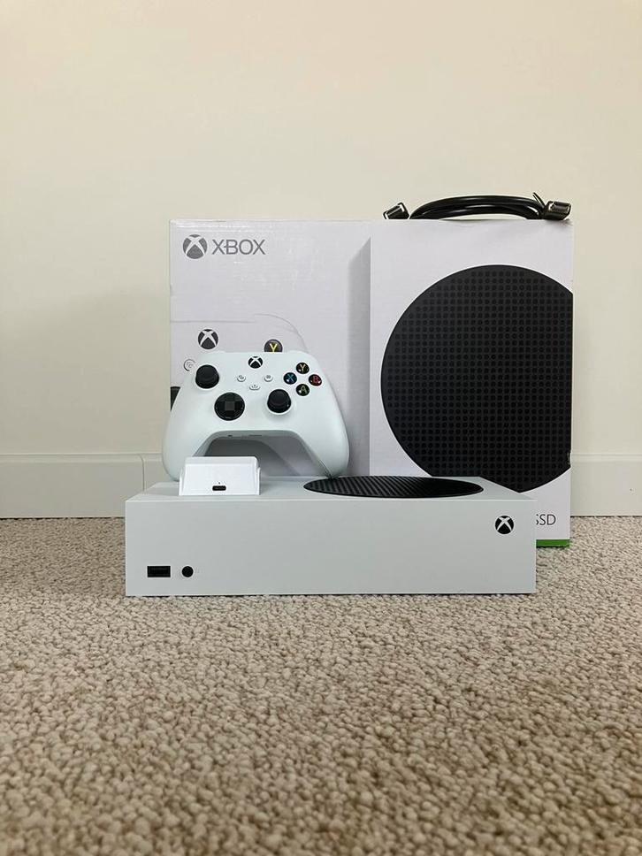 Xbox Series S, Games en Spelcomputers, Spelcomputers | Xbox Series X en S, Zo goed als nieuw, Xbox Series S, Ophalen