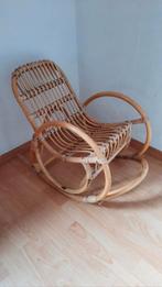 Vintage rotan kinder schommelstoel, Ophalen of Verzenden