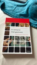 In verband met gezinnen, Boeken, Ophalen