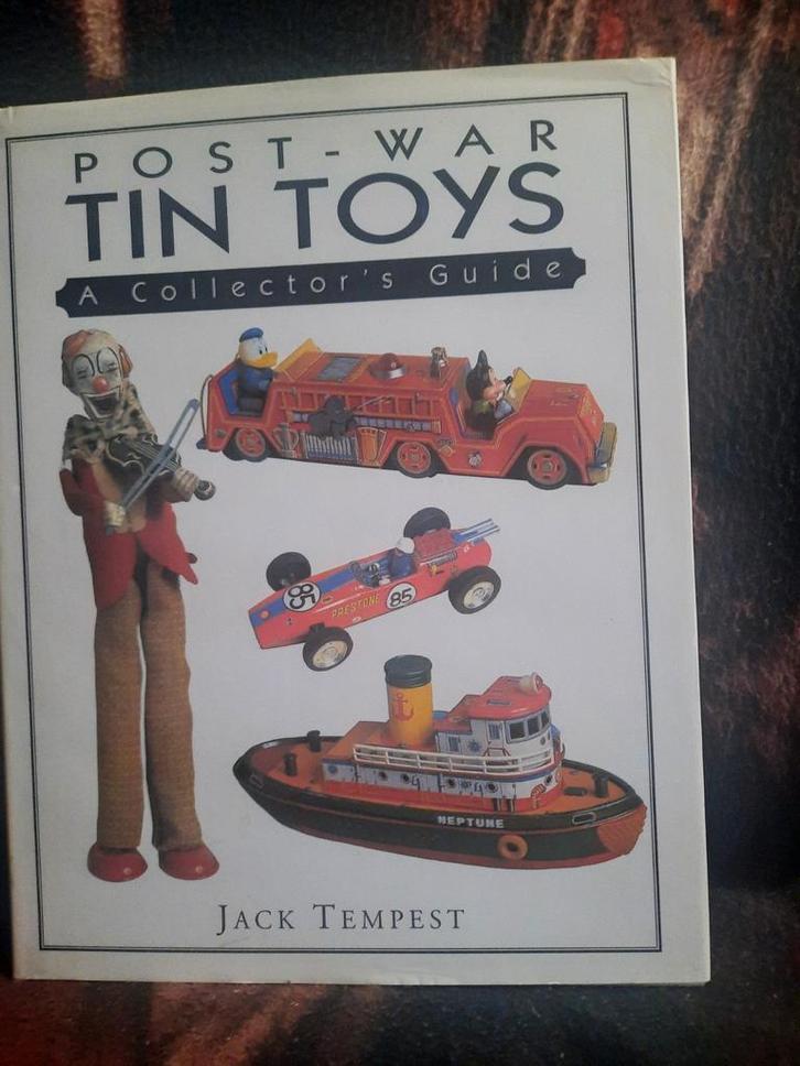 Post-War Tin Toys A Collector´s Guide, Boeken, Overige Boeken, Gelezen, Ophalen of Verzenden