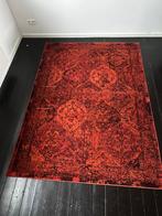 rood vloerkleed met patroon, Ophalen, 150 tot 200 cm, 200 cm of meer, Zo goed als nieuw
