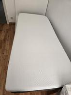 Comme neuf, utilisé seulement 6 mois,  toujours utilisé avec, Maison & Meubles, Matelas