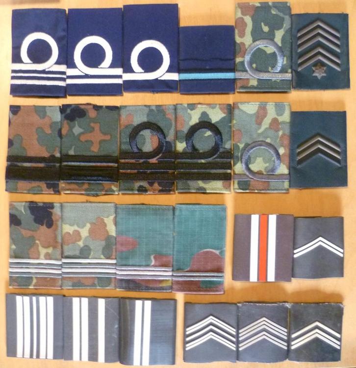 Lot grades passants ABL armée belge leger graden passanten, Collections, Objets militaires | Général, Armée de terre, Enlèvement ou Envoi