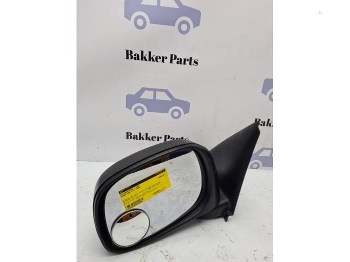 Buitenspiegel links van een Dodge RAM, Auto-onderdelen, Spiegels, Dodge, Gebruikt, 3 maanden garantie