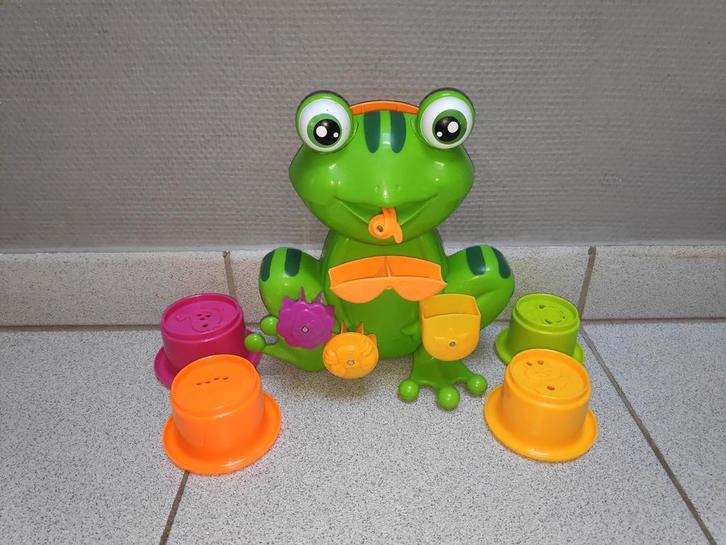 badspeelgoed kikker met watermolens + 4 potjes, Kinderen en Baby's, Speelgoed | Badspeelgoed, Gebruikt, Ophalen of Verzenden