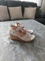 Sandalen maat 37, Kleding | Heren, Schoenen, Ophalen of Verzenden, Zo goed als nieuw, Wit, Sandalen