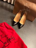 chaussure louboutin Chaussures Vêtements Femmes 2ememain