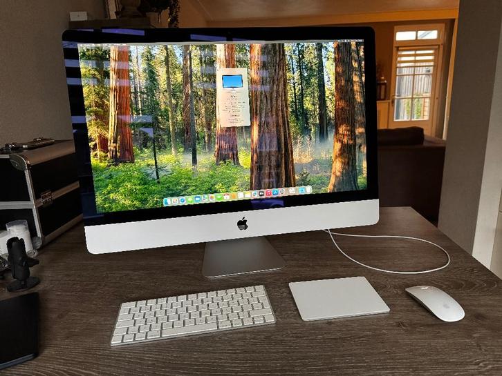 iMac 27" (2019) incl. keyboard, mouse, trackpad & doos, Computers en Software, Apple Desktops, Zo goed als nieuw, iMac, SSD, 3 tot 4 Ghz