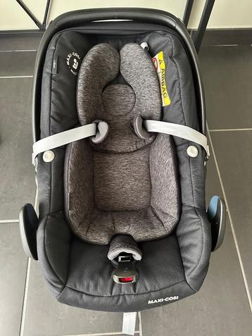 Maxi Cosi Pebble Pro I-size Black beschikbaar voor biedingen
