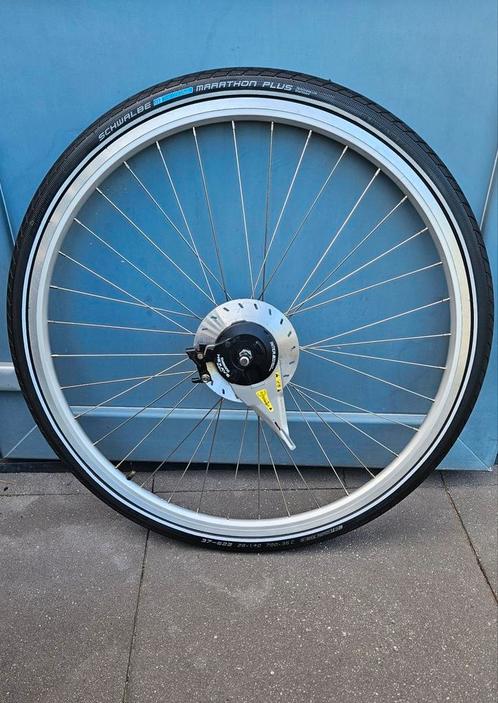 ZGAN voorwiel fiets 28 " met rollerbrake nieuwe buitenband!, Fietsen en Brommers, Fietsaccessoires | Overige Fietsaccessoires