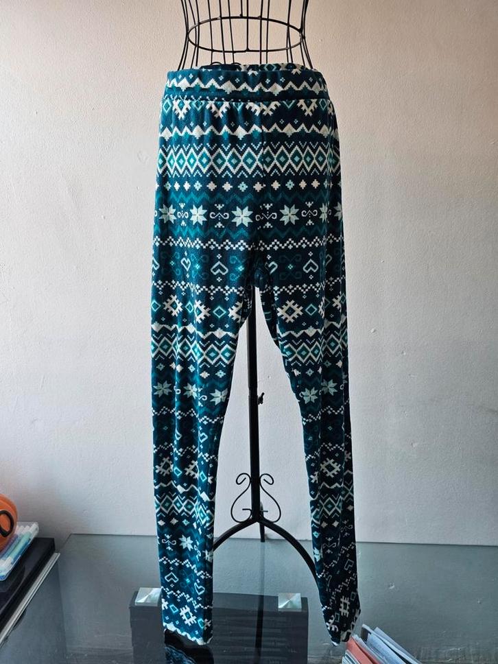 Hunkemöller loungebroek — Maat L — Zacht en warm —, Kleding | Dames, Pyjama's, Zo goed als nieuw
