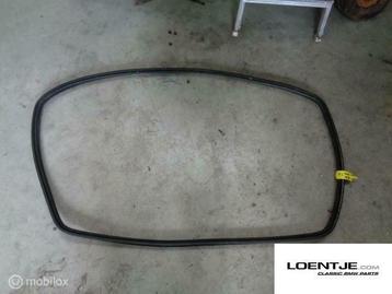 Voorruitrubber BMW e30 325i 320i 318i 316i beschikbaar voor biedingen