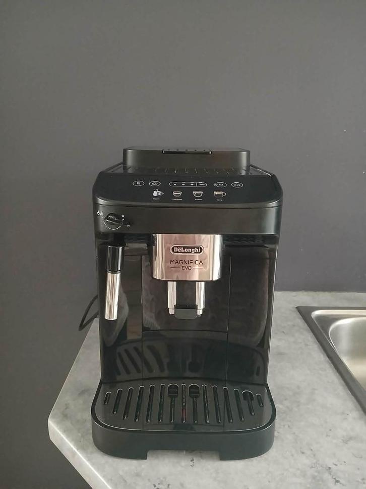 Machine à café  De’Longhi Magnifica EVO Parfait état, Electroménager, Cafetières, Comme neuf, Café moulu, Café en grains, Machine à espresso