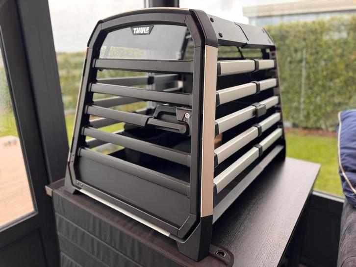 Cage transport Chien Thule Allax Taille M - A voir !!!, Animaux & Accessoires, Accessoires pour chiens, Comme neuf, Enlèvement