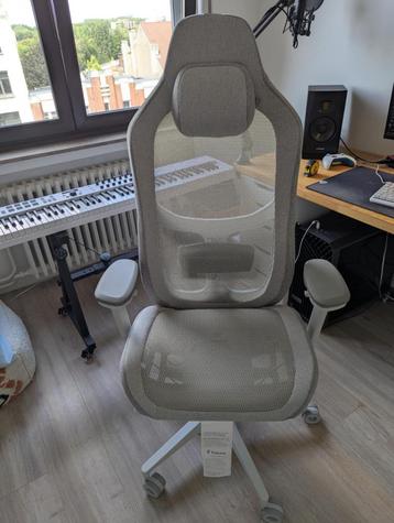 Fractal refine mesh light ergonomic gaming chair  beschikbaar voor biedingen