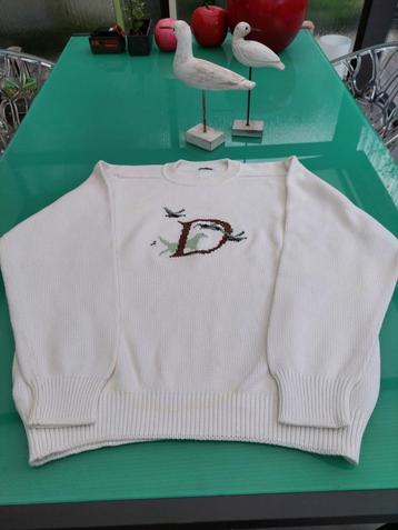 PULL FEMME beschikbaar voor biedingen