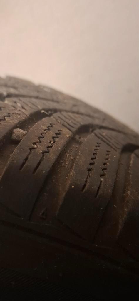 Hankook, winter banden met stalen velgen 15inch, Auto-onderdelen, Banden en Velgen, Band(en), Gebruikt, Ophalen