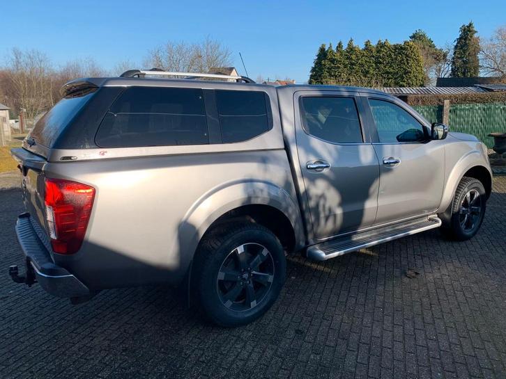 nissan navara, Autos, Nissan, Particulier, Navara double cabine, 4x4, ABS, Caméra de recul, Airbags, Air conditionné, Bluetooth