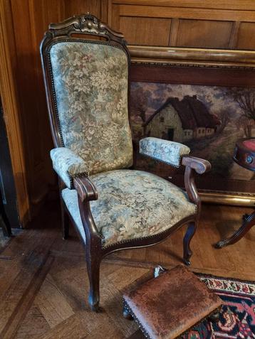 Ancien fauteuil magnifique tapisserie excellent état 