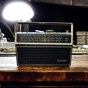 Vintage koffer radio Telefunken Partner 400 jaren 70, Audio, Tv en Foto, Ophalen of Verzenden, Radio