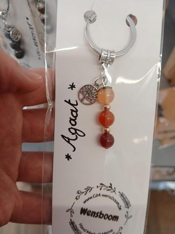 Sleutelhanger edelsteen beschikbaar voor biedingen