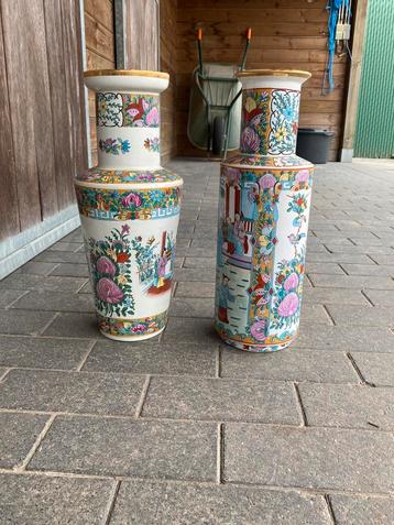 Chinese vazen beschikbaar voor biedingen