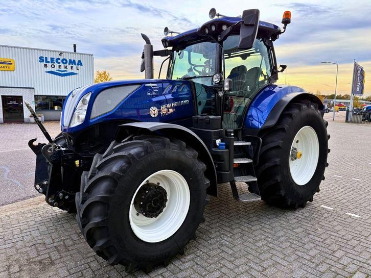 New Holland T7.270 AC 10 Years Blue Power Edition, Zakelijke goederen, Landbouw | Tractoren, 250 tot 500 cm, New Holland, Gebruikt