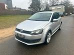 VW POLO 1.2 benzine Euro5 reeds gekeurd, Auto's, Volkswagen, Euro 5, Zwart, 59 kW, 1200 cc