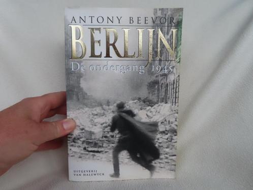 Berlijn De Ondergang 1945 / Antony Beevor, Boeken, Oorlog en Militair, Zo goed als nieuw, Overige onderwerpen, Tweede Wereldoorlog